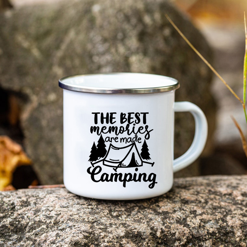 キャンプマグで思い出を1つのキャンプサイトを作る幸せなキャン - Outdoor Adventure At のレビューと価格